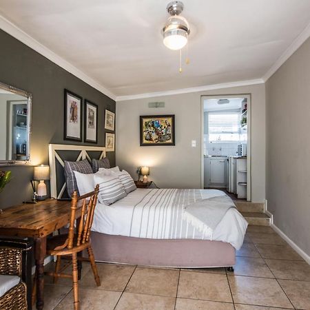Greenlawns B&B Kaapstad Buitenkant foto