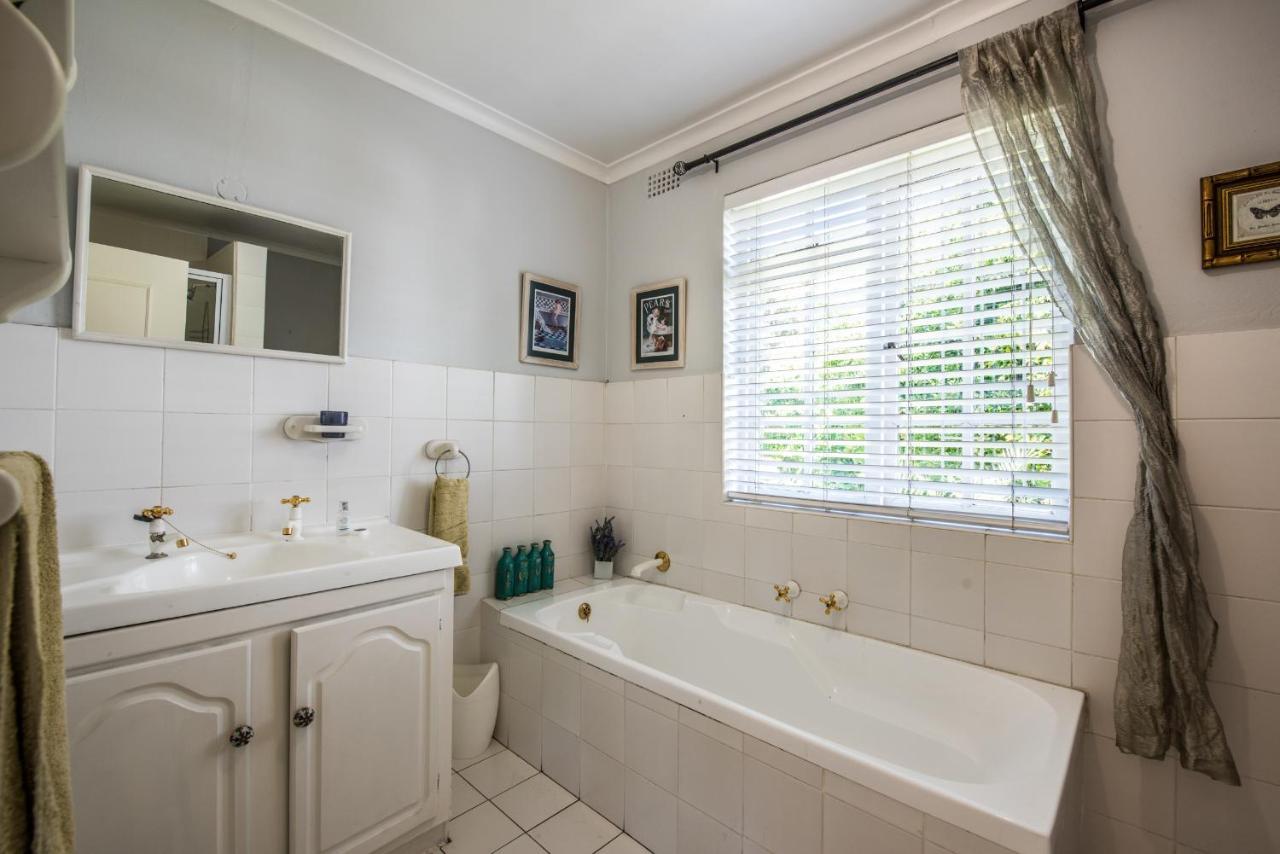 Greenlawns B&B Kaapstad Buitenkant foto